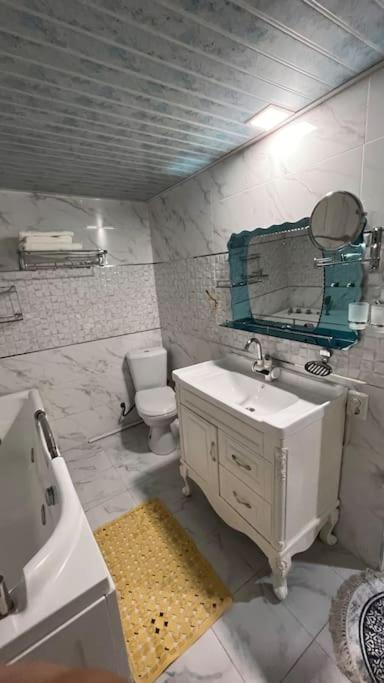 סמרקנד Luxurious Apartments At The Centre Of The City מראה חיצוני תמונה